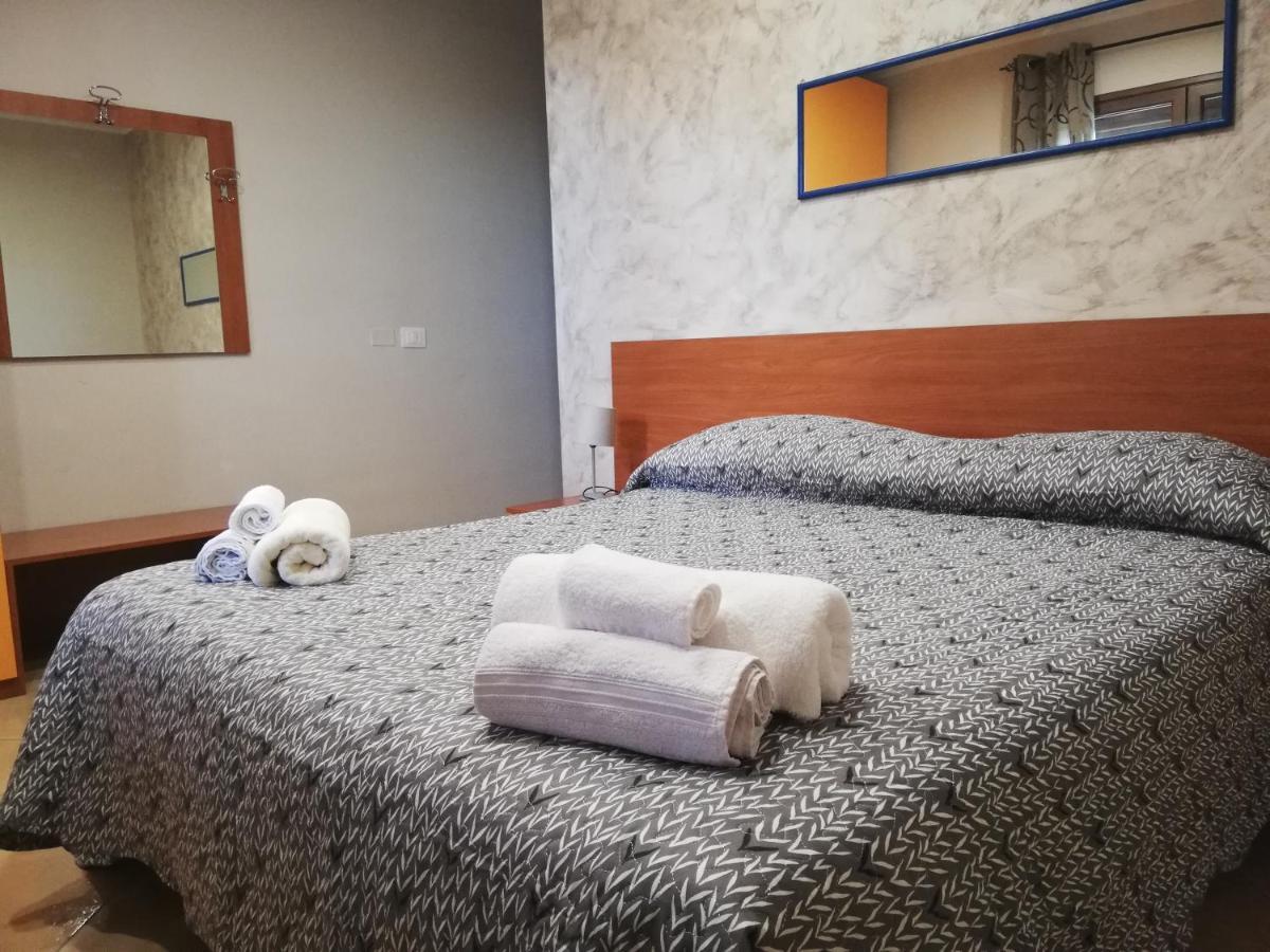 Anthea Dell' Etna Bed & Breakfast Santa Venerina Exterior photo