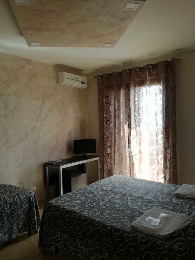 Anthea Dell' Etna Bed & Breakfast Santa Venerina Exterior photo